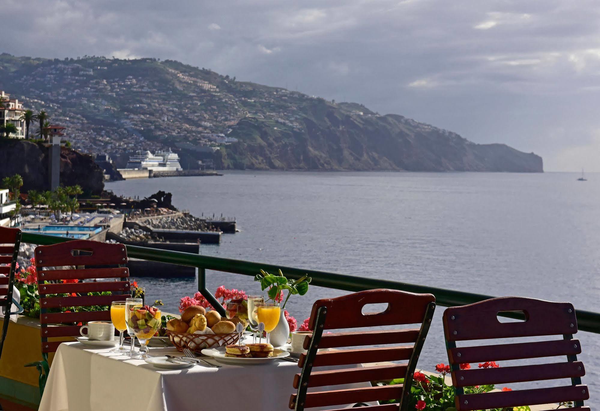 Pestana Vila Lido Madeira Ocean Hotel Фуншал Екстер'єр фото